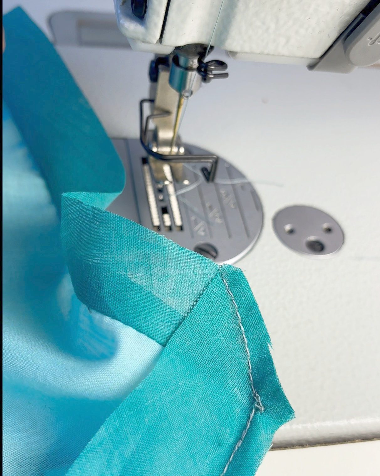 the fabric strip joined with a diagonal seam