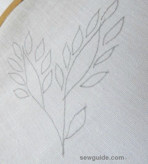 draw grass stalks on fabric