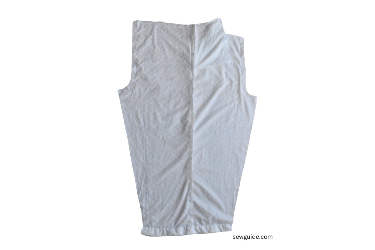 inside view of the legs of the pants