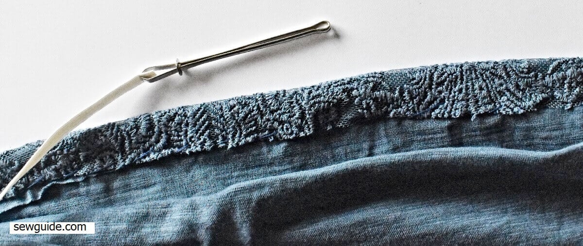 make a casing for the elastic and thread the elastic through this