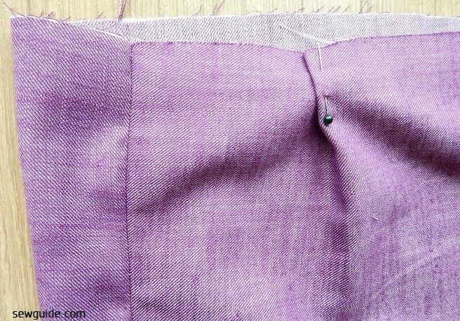 Make pleats on the pants
