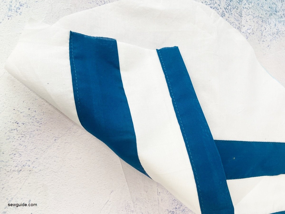 sewing striped fabric