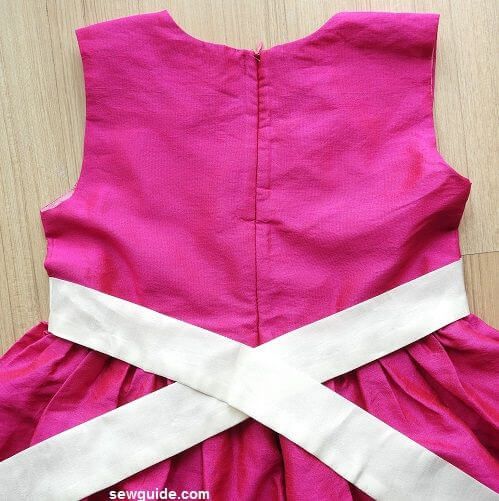 how to tie a sash bow