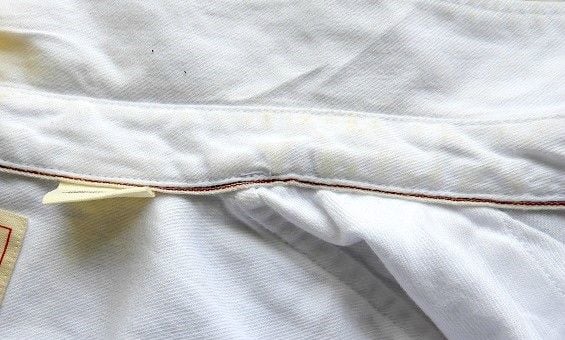 how to wash white clothes