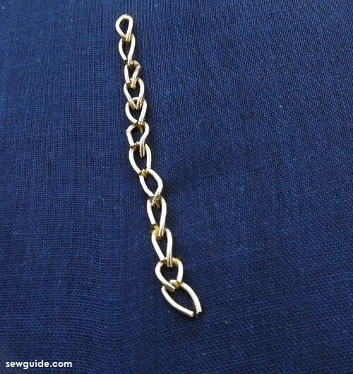 chain stitch in zardosi work