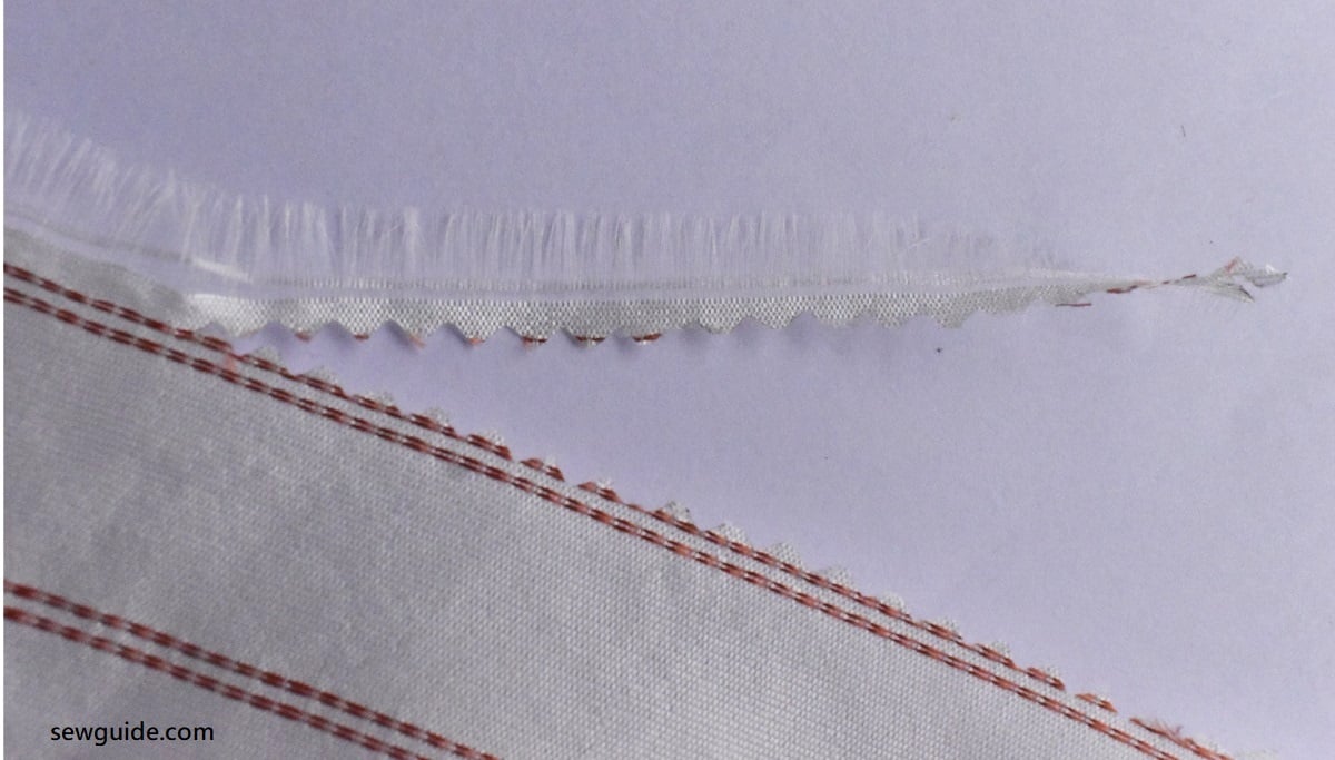 zig zag edge cut with the pinking shears